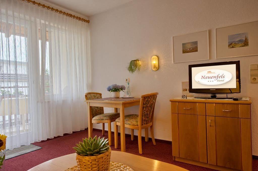 Hotel Neuenfels Баденвайлер Экстерьер фото